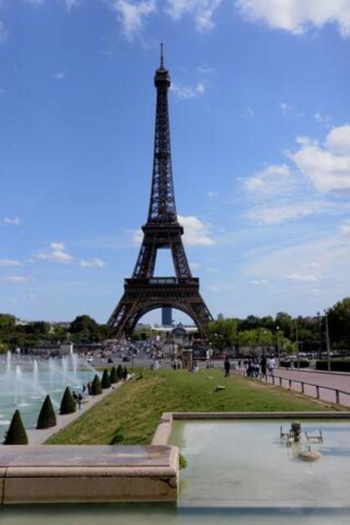 Eiffel Edge Escape 30 M From Eiffel Tower Apartment Paris Exterior photo