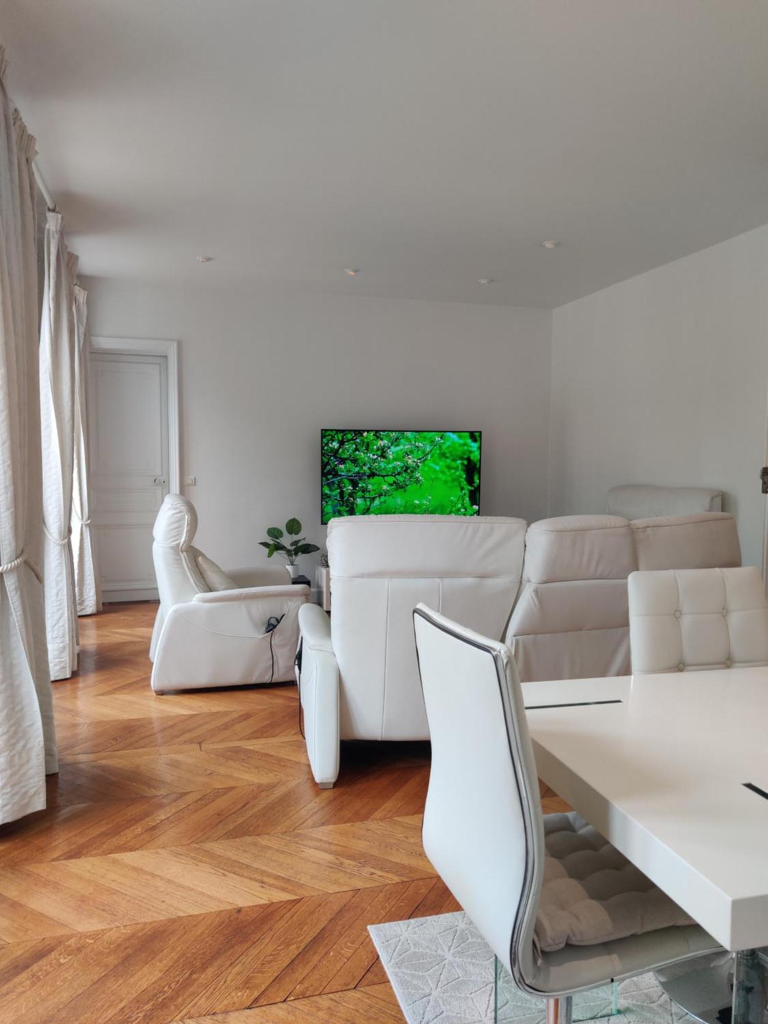 Eiffel Edge Escape 30 M From Eiffel Tower Apartment Paris Exterior photo