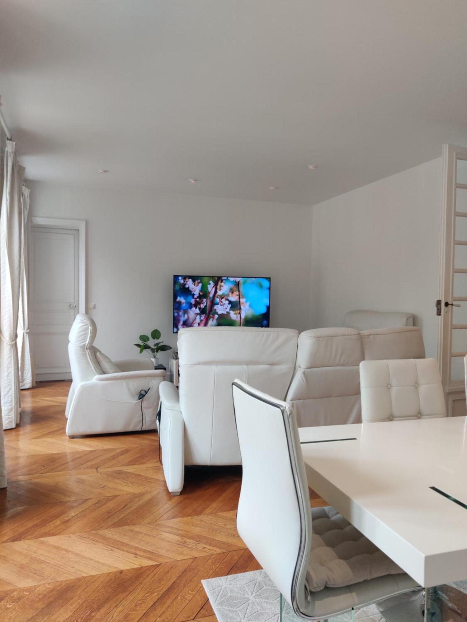 Eiffel Edge Escape 30 M From Eiffel Tower Apartment Paris Exterior photo